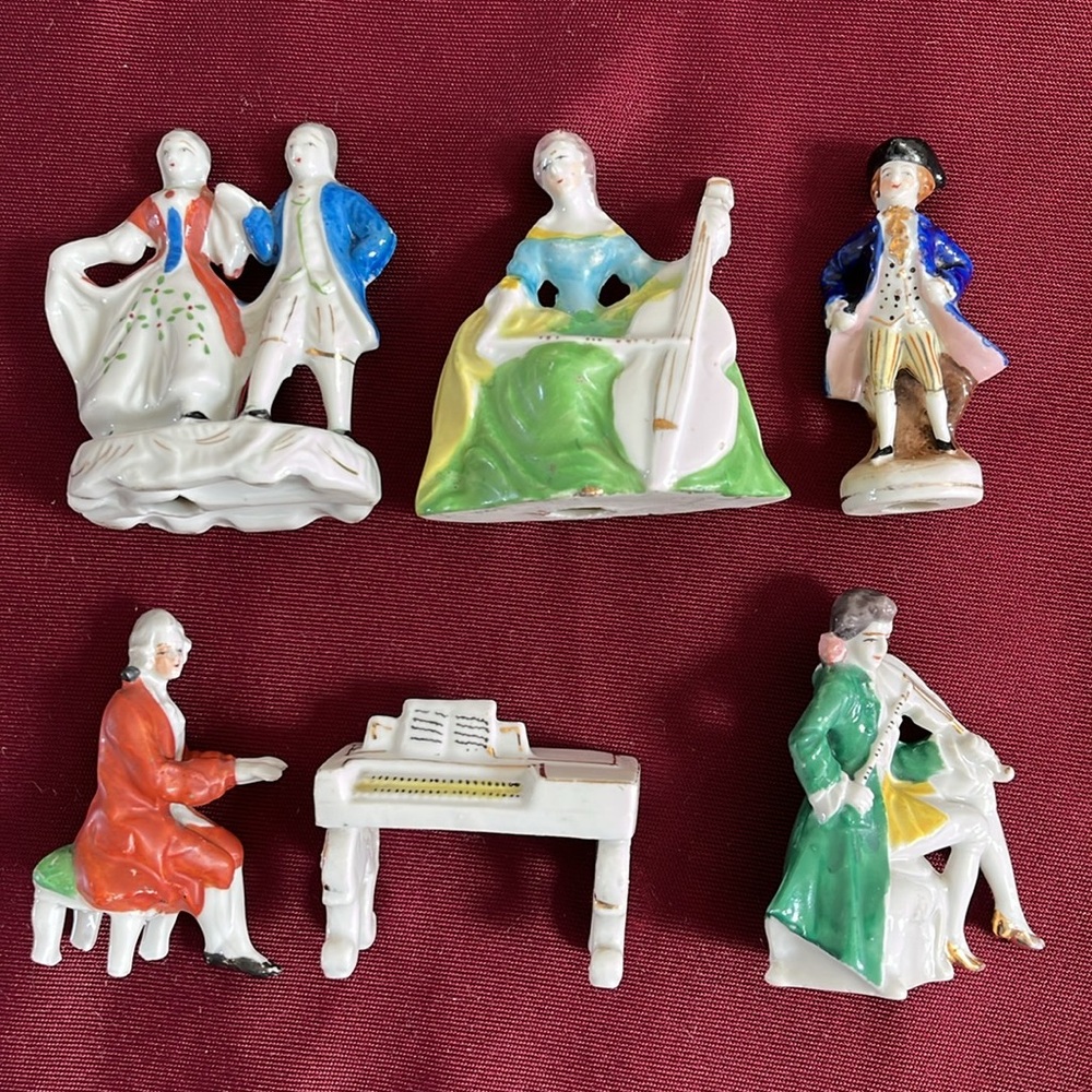 Vintage Victorian Figurines Ceramic Japan Lot of 6